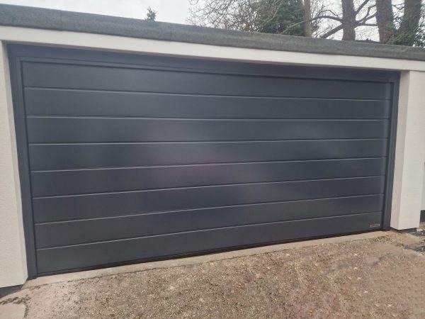 Anthracite grey Hormann garage door.